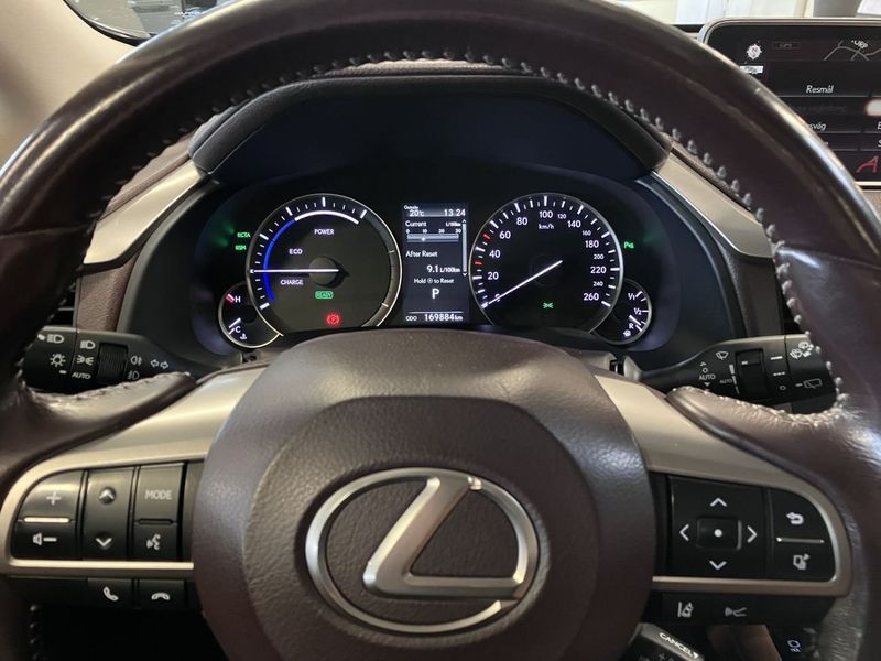 Lexus RX bild 15