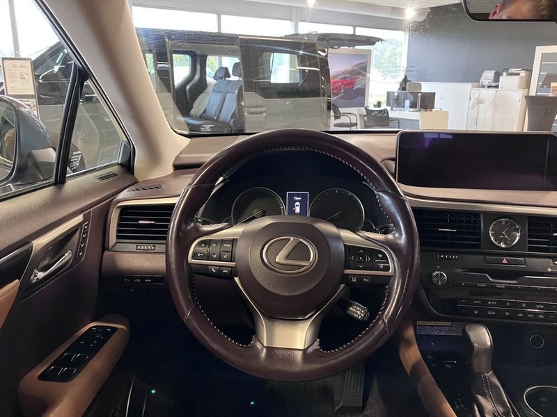 Lexus RX bild 14
