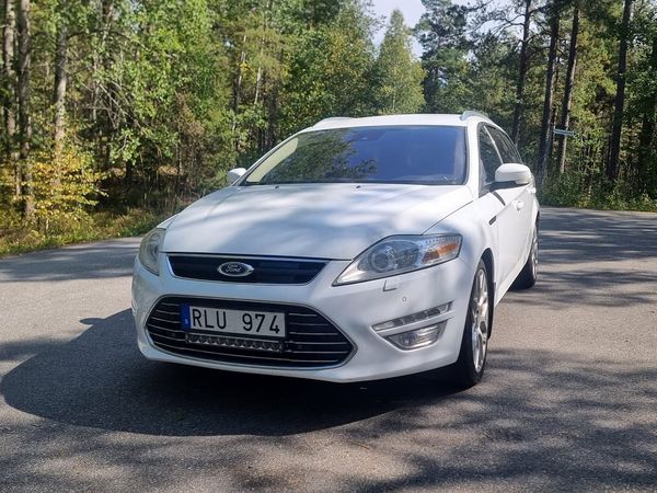 Ford Mondeo Kombi 2.0 TDCi Powershift Business X Euro 5 Titanium - 2013