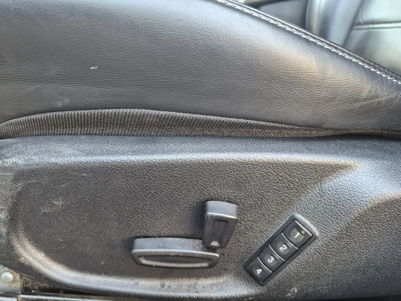 Vehicle image 31