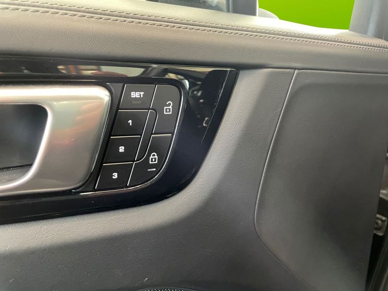 Porsche Cayenne bild 18