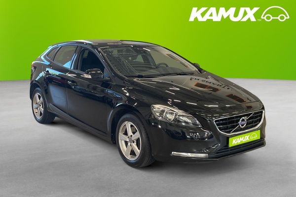 Volvo V40 D2 Kinetic Värm P-Sensorer VOC Farthållare - 2016