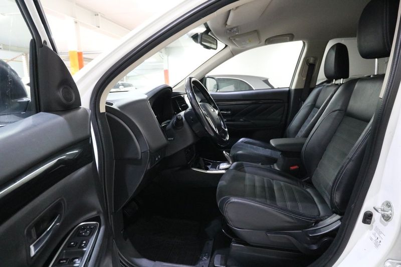 Mitsubishi Outlander bild 5