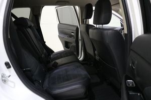 Mitsubishi Outlander bild 12