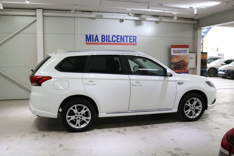 Mitsubishi Outlander bild 2
