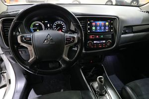 Mitsubishi Outlander bild 6