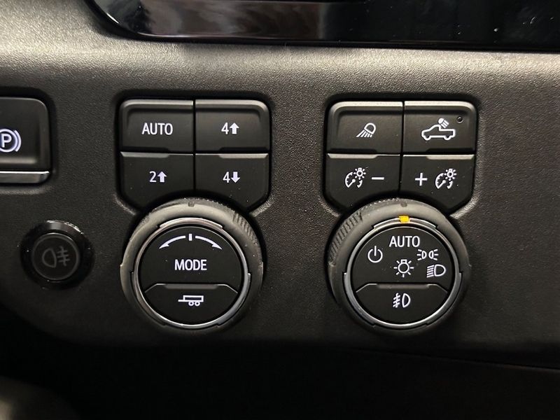 Chevrolet Silverado bild 29