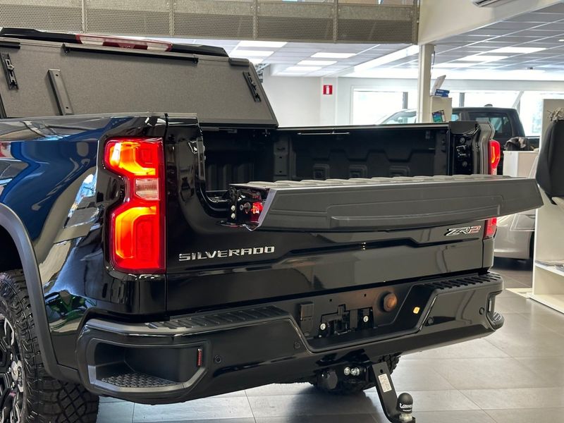 Chevrolet Silverado bild 13