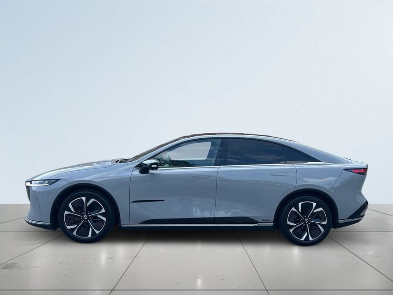 Mazda 6e bild 4
