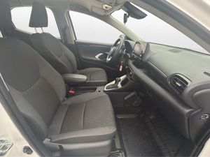 Toyota Yaris bild 23