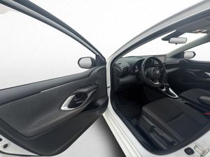 Toyota Yaris bild 9