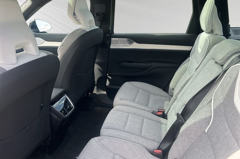 Volvo EX90 bild 9