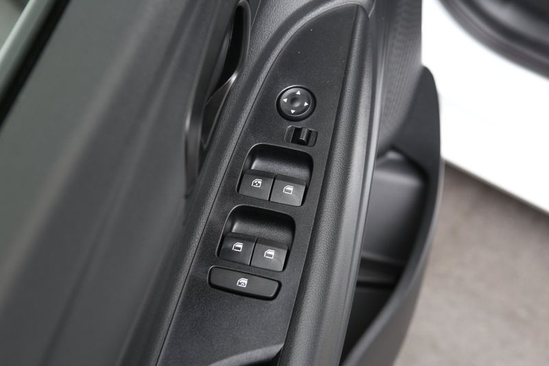 Hyundai i20 bild 5