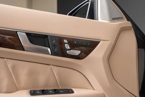 Mercedes E400 bild 7