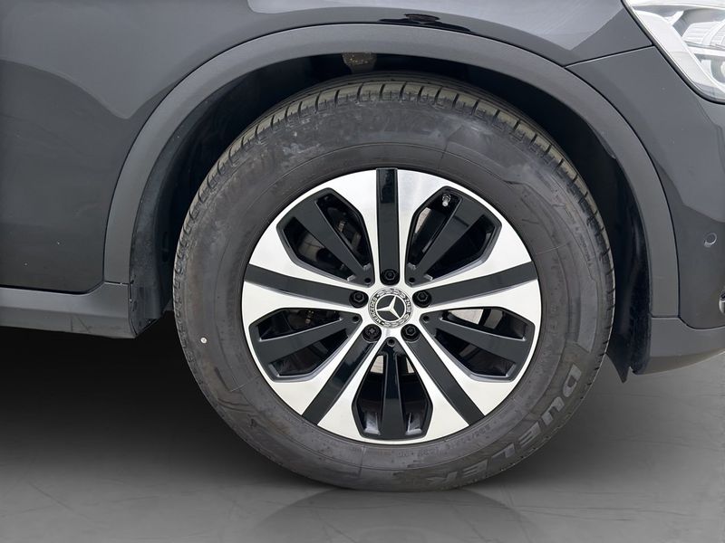 Mercedes GLC220 bild 32