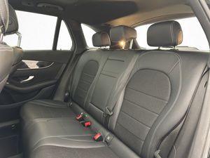 Mercedes GLC220 bild 26