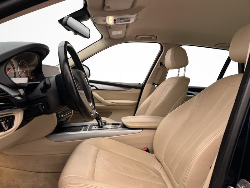 BMW X5 bild 12