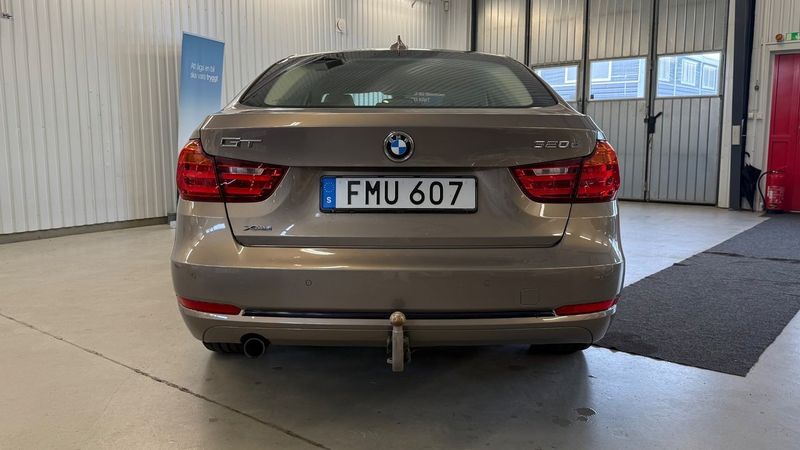 BMW 320 bild 7