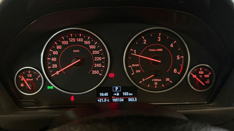 BMW 320 bild 18