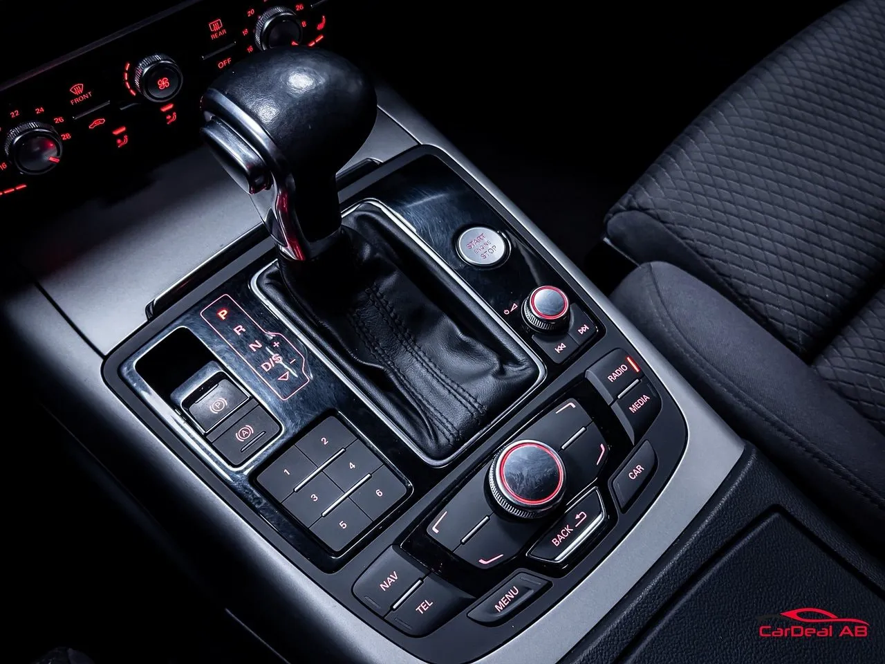 Vehicle image 24