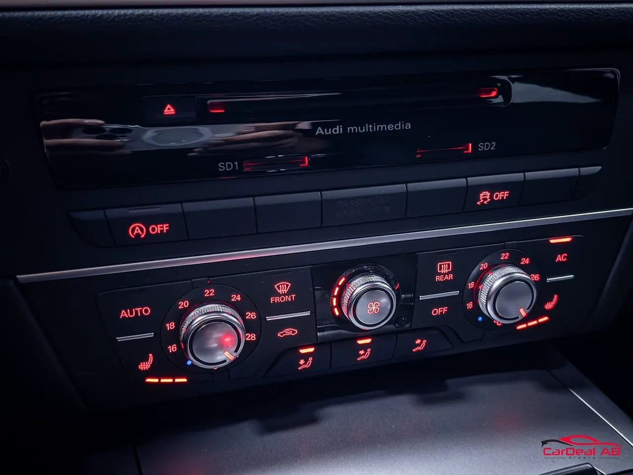 Vehicle image 23