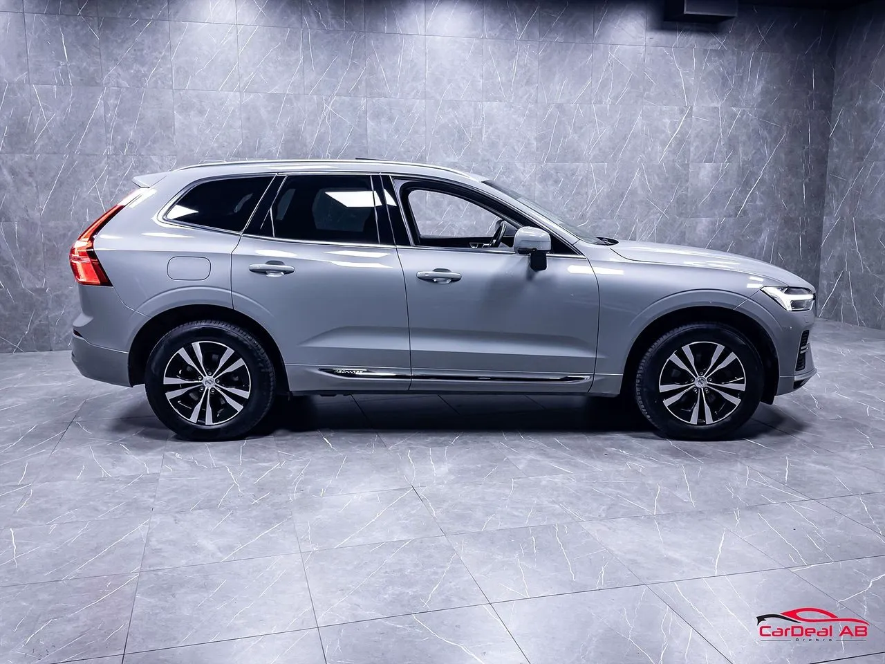 Vehicle image 7
