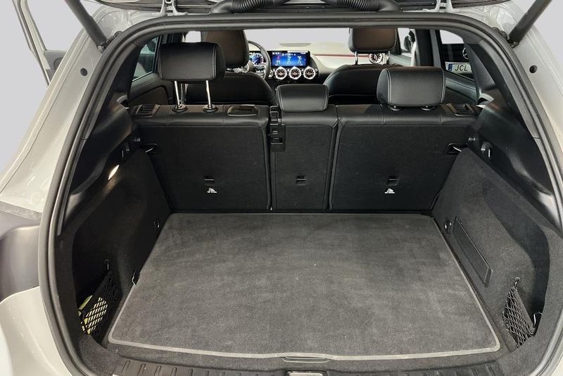 Mercedes GLA200 bild 14