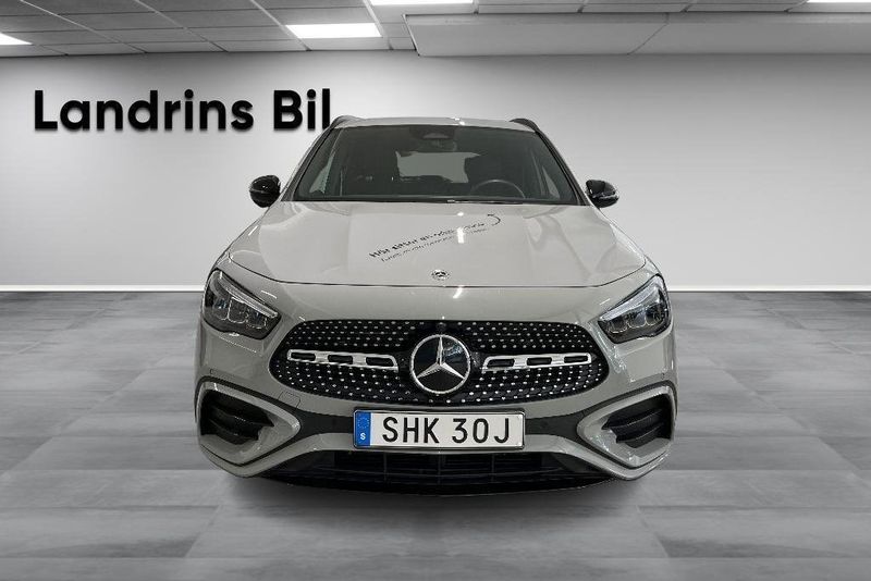 Mercedes GLA200 bild 2