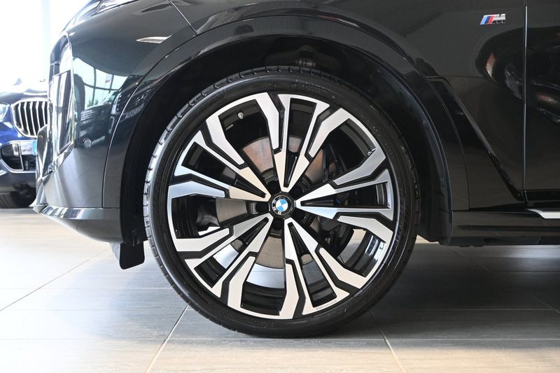 BMW X7 bild 6