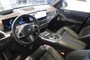 BMW X7 bild 7