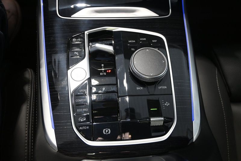 BMW X7 bild 29