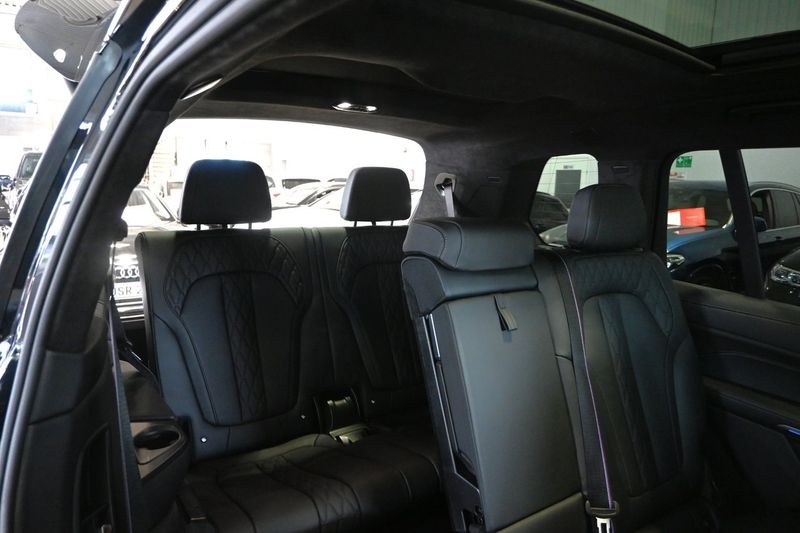 BMW X7 bild 16