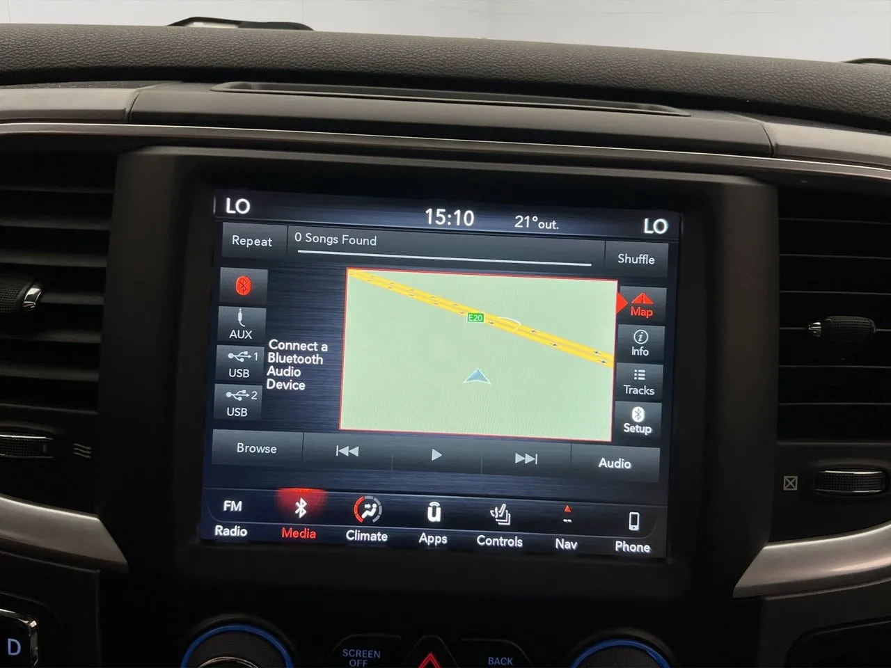 Vehicle image 22