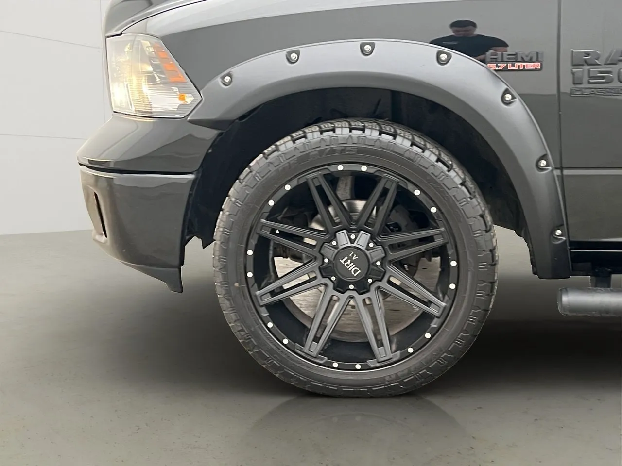 Vehicle image 31