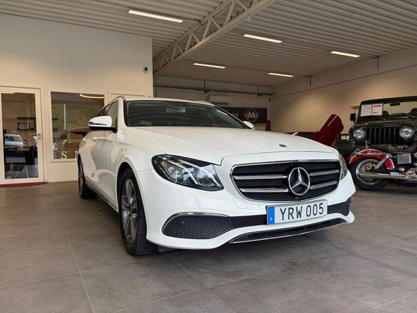Mercedes E200 T d Keyless Ambientlight Backkamera Navi Drag - 2019