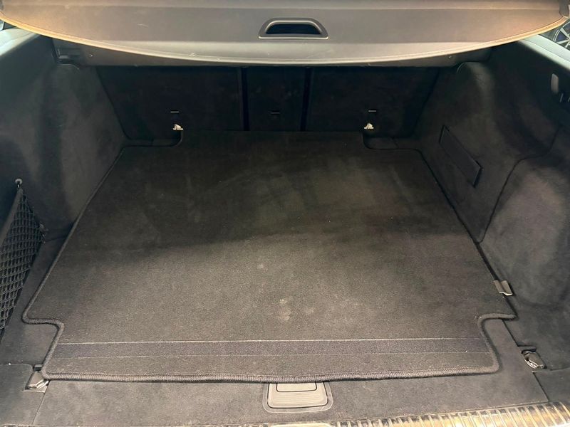 Mercedes E200 bild 12