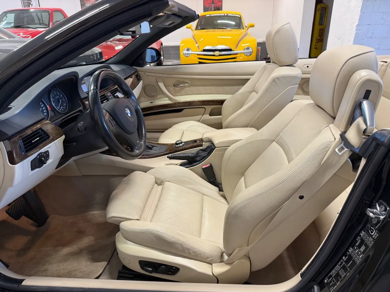 Vehicle image 31