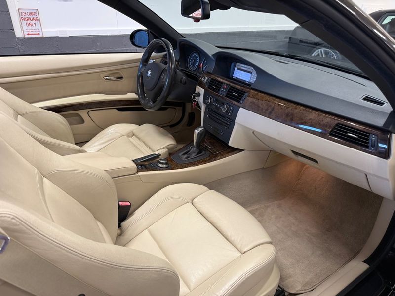 BMW 335 bild 36