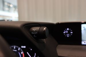 Lexus UX bild 18