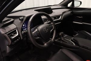 Lexus UX bild 10