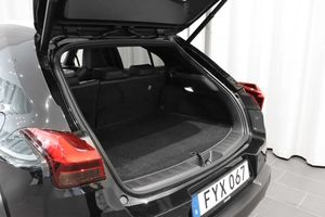 Lexus UX bild 5