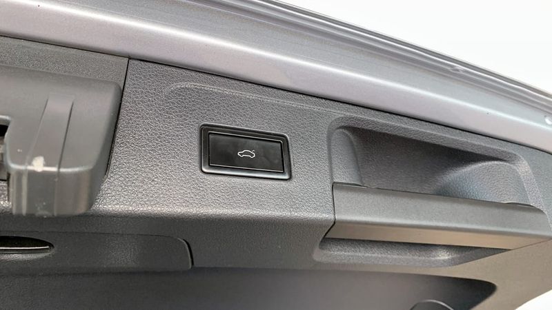 Volkswagen Passat bild 18