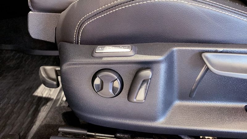 Volkswagen Passat bild 15