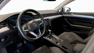 Volkswagen Passat bild 7