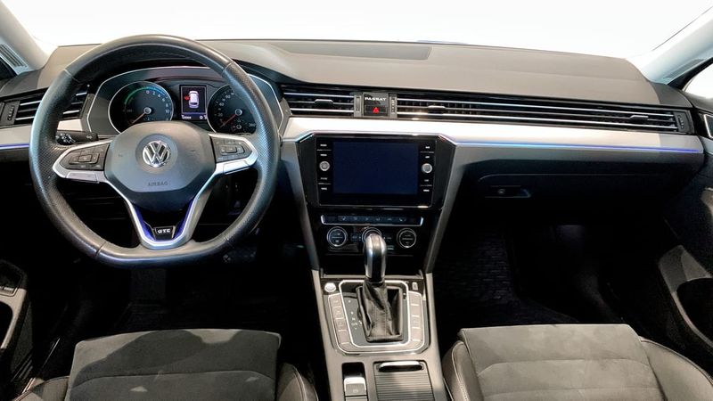 Volkswagen Passat bild 10