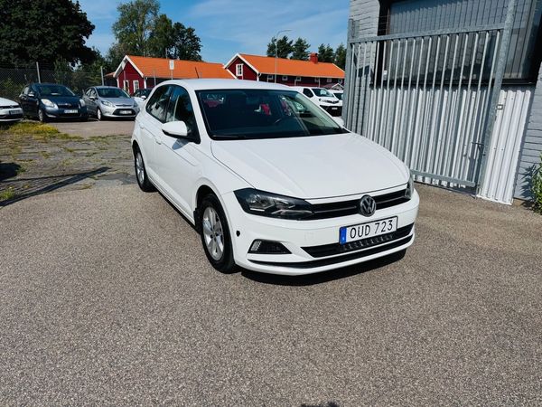 Volkswagen Polo 1.0 TGI 90HK / VÄRMARE / 8900Mil - 2018