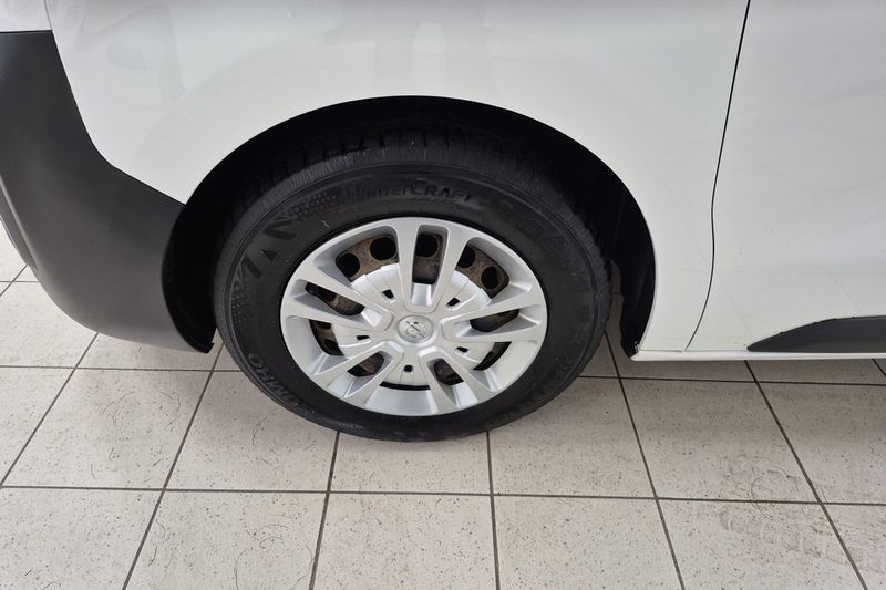 Opel Vivaro bild 9