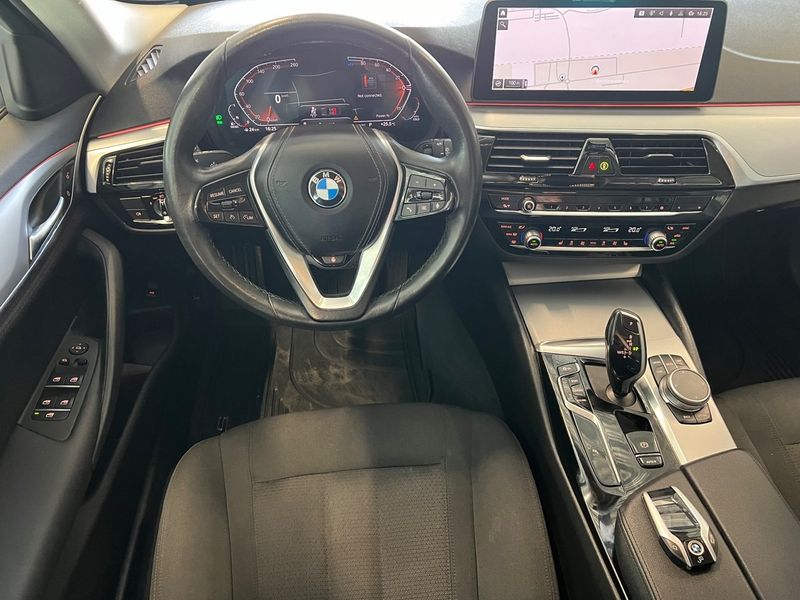 BMW 520 bild 12