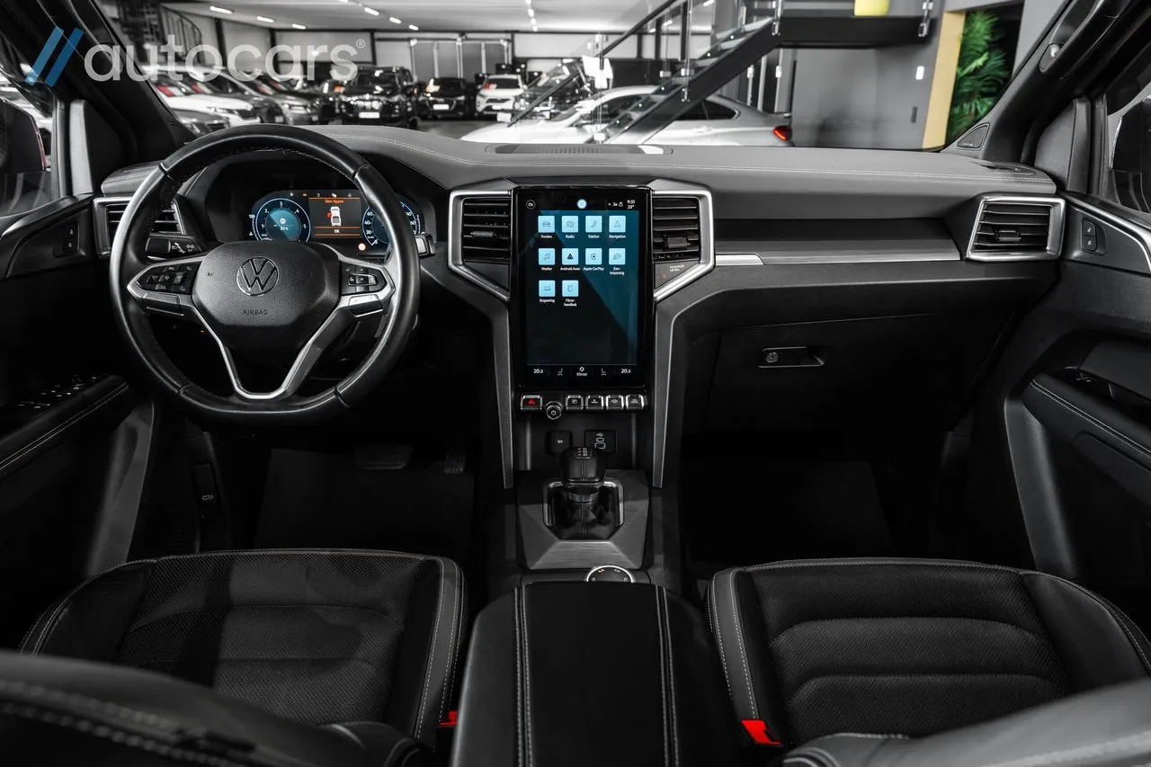 Vehicle image 21