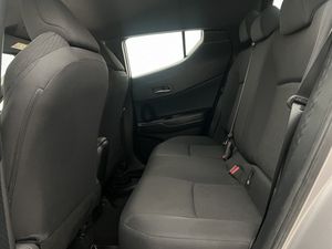 Toyota C-HR bild 13